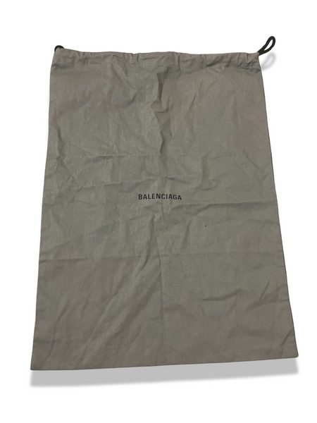 Balenciaga dust bag store grey