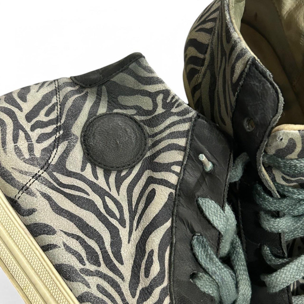 Paul Green Black and white zebra print sneakers with a 2.5" heel #y2k #zebraprint uk size 6 sku 6996