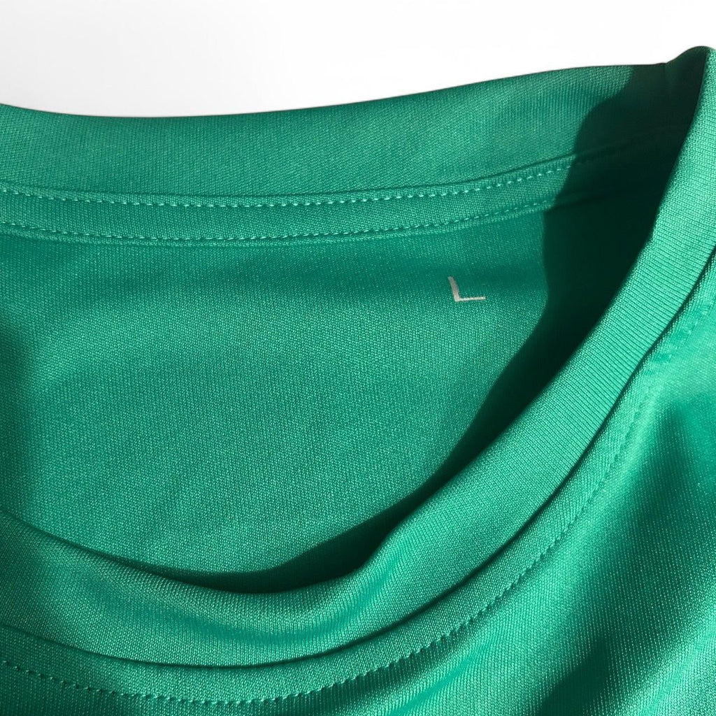 Vintage men Green Toyota SAXNET Limited logo T-Shirt in size L sku 6845