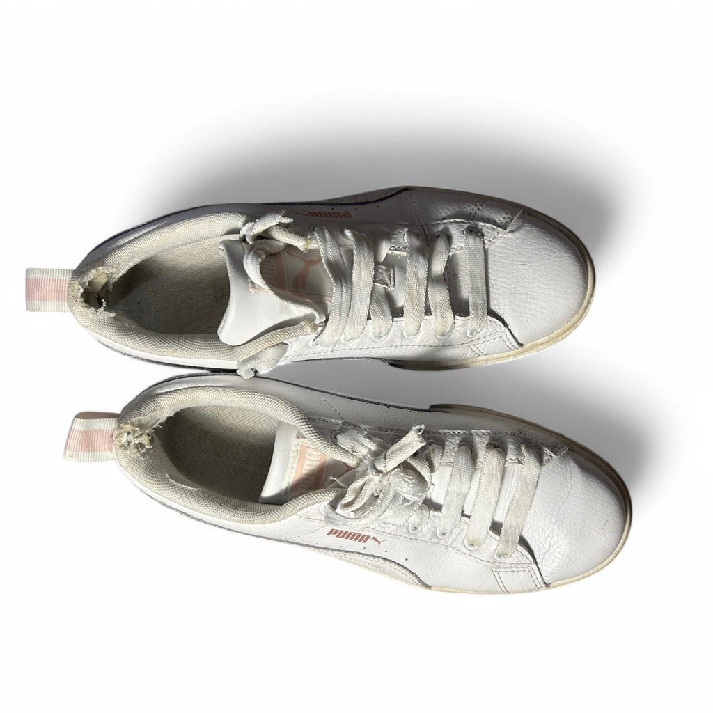 White Puma trainers with pink accents and a chunky sole #lifestyle in uk size 5 USA 6C sku 6899