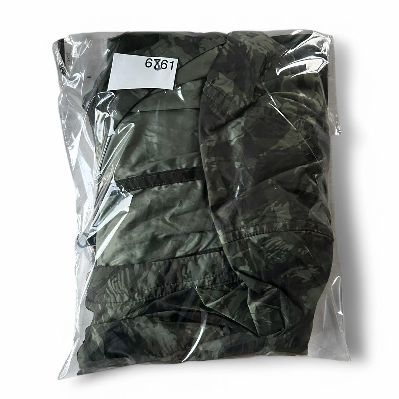 Mens Under Armour Sportstyle hooded Green Camouflage Anorak Jacket 1/2 Zip in L