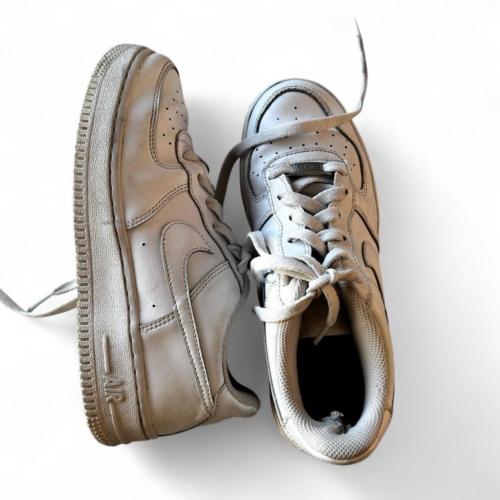 Nike Air Force One AF1 Unisex White Trainers  Leather UK Size 4