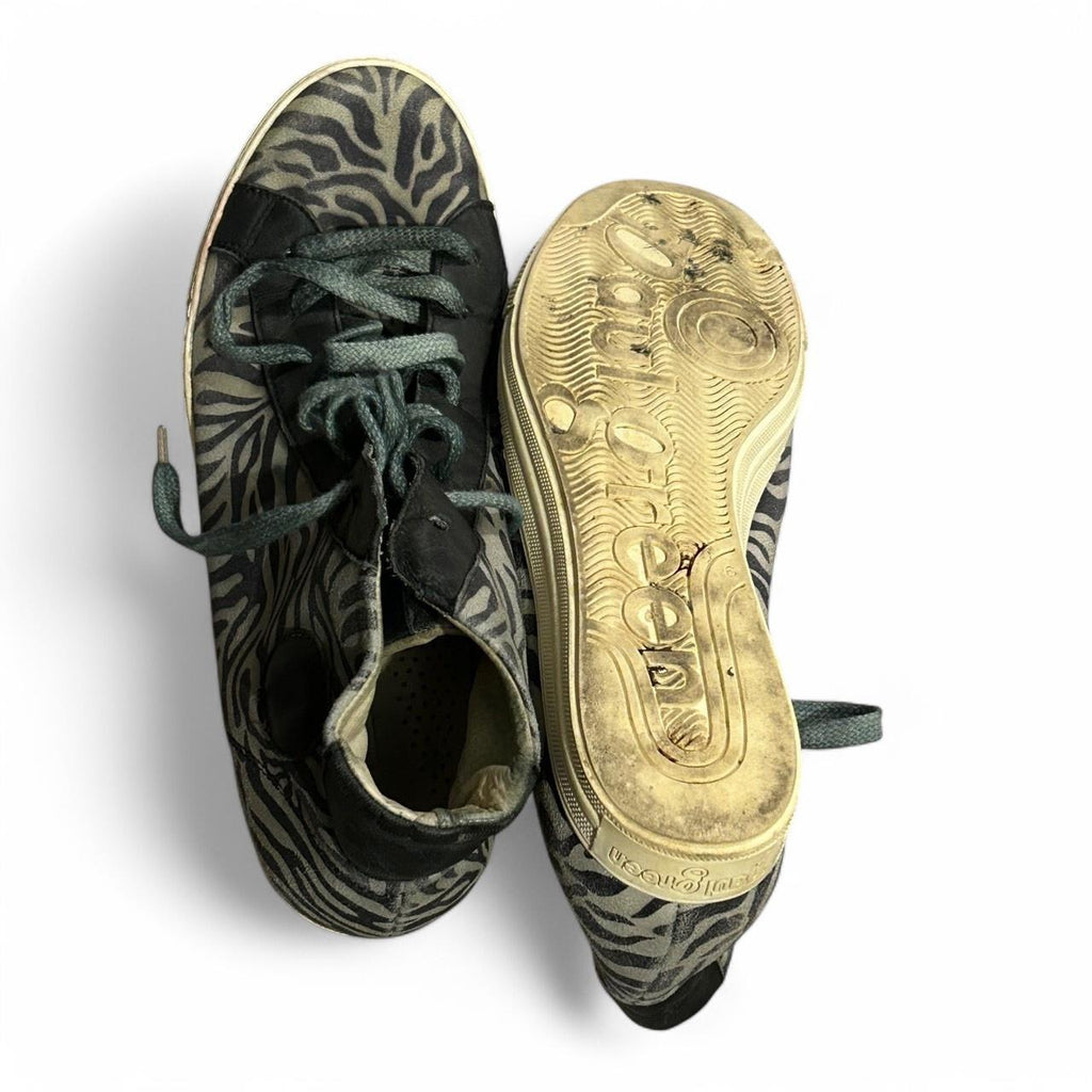 Paul Green Black and white zebra print sneakers with a 2.5" heel #y2k #zebraprint uk size 6 sku 6996