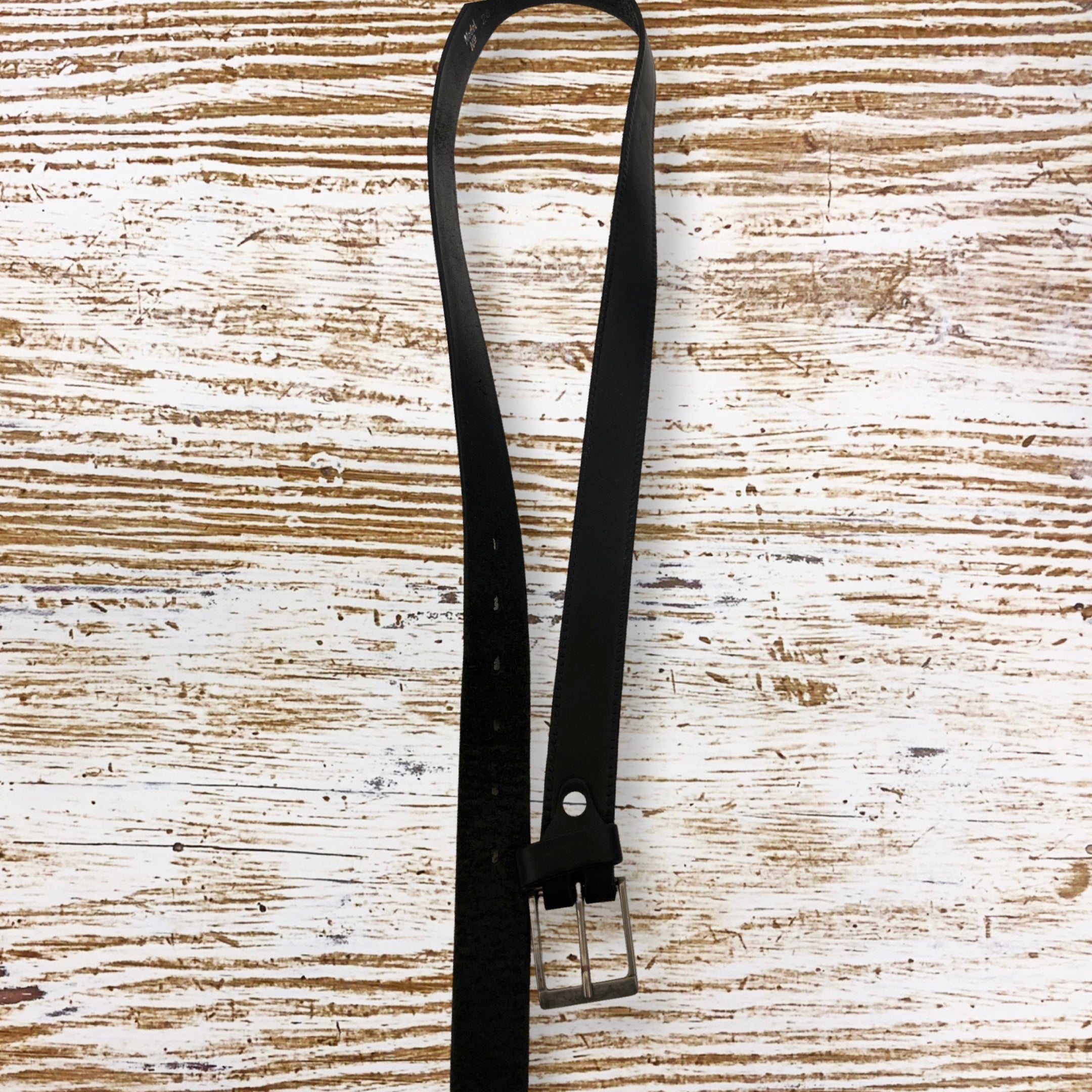 Vintage black leathers men belt