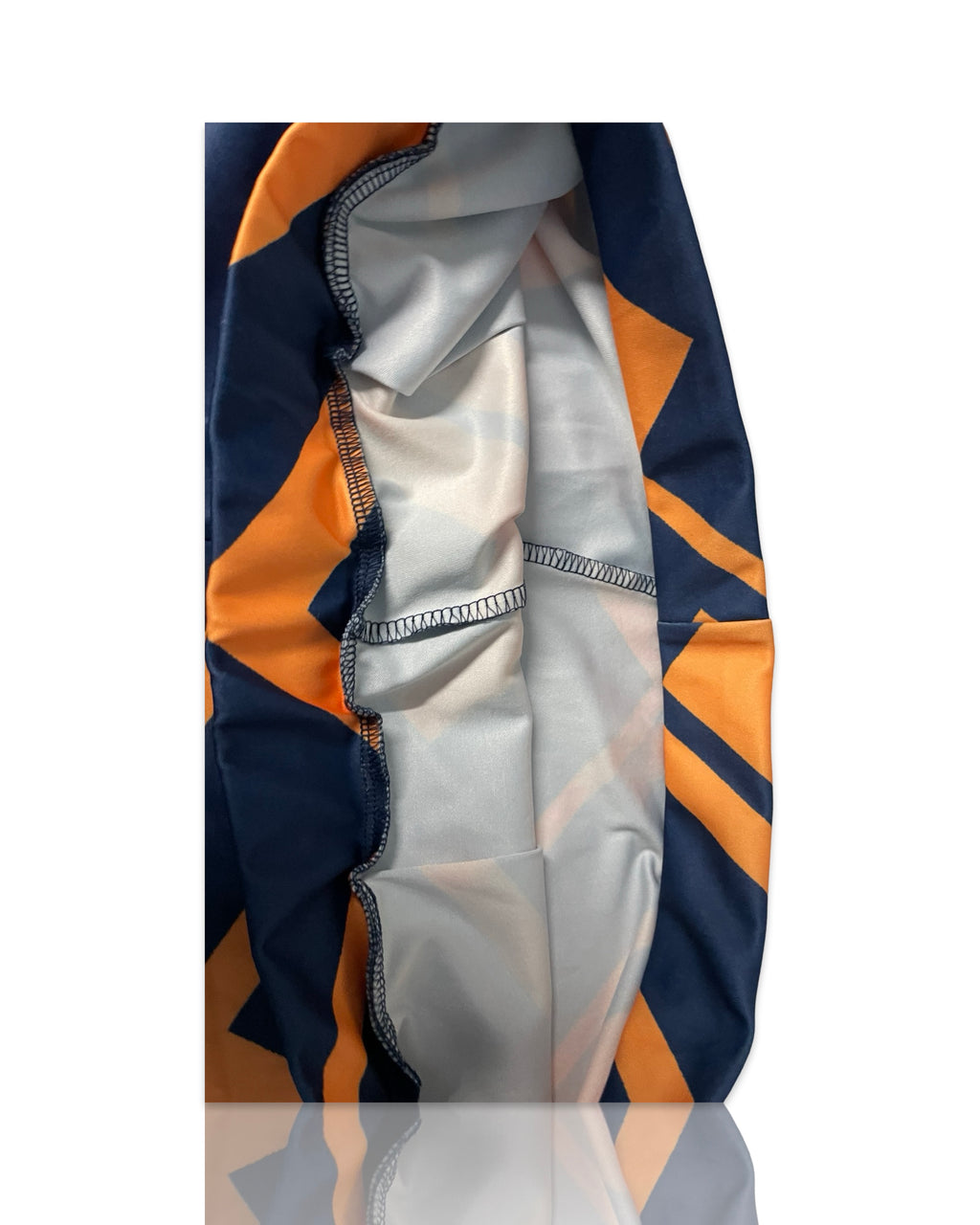 Vintage print swim shorts in W30 L7 |SKU 4235