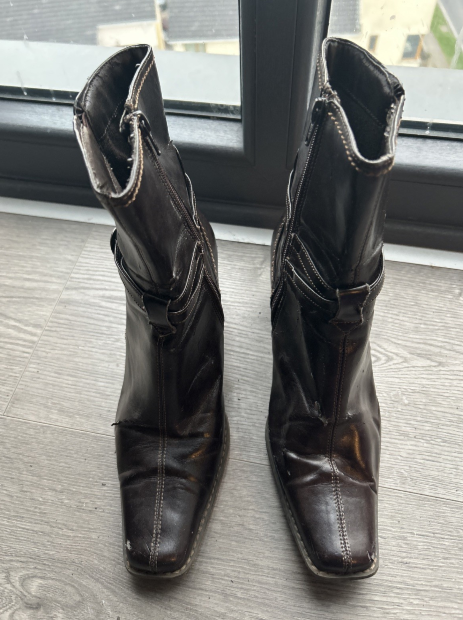 Ginu kenduri Women Brown Patent Leather Ankle Boot Heel Shoe Size 41 SKU 6743