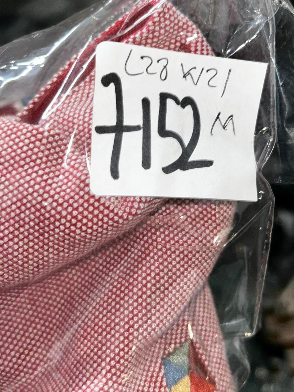 Jack and Jones Burgundy and black polo shirt with embroidered logo #poloshirt
SKU 7152
L 28 W 21