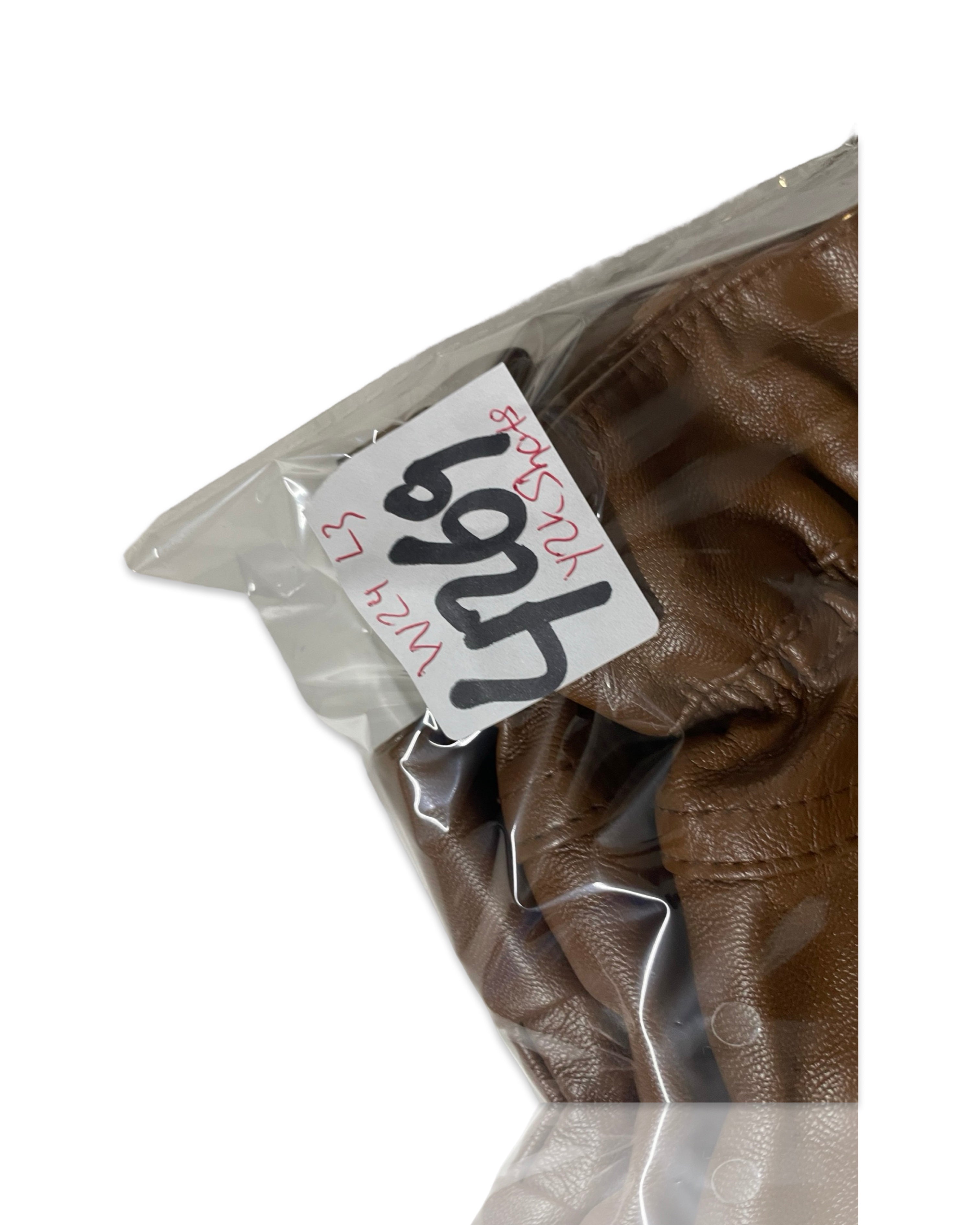 Vintage y2k Women Brown faux Leather Shorts Size XS/S W 24 L3  SKU |4269