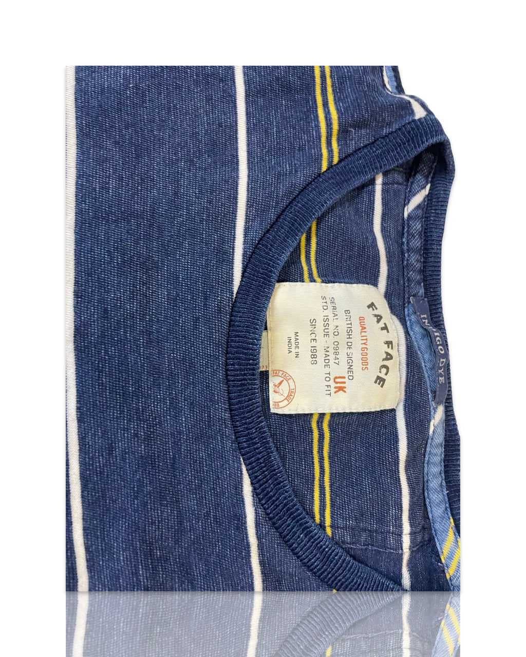 Fatface Men's Blue and Green T-shirt L27 W21 |SKU 4191