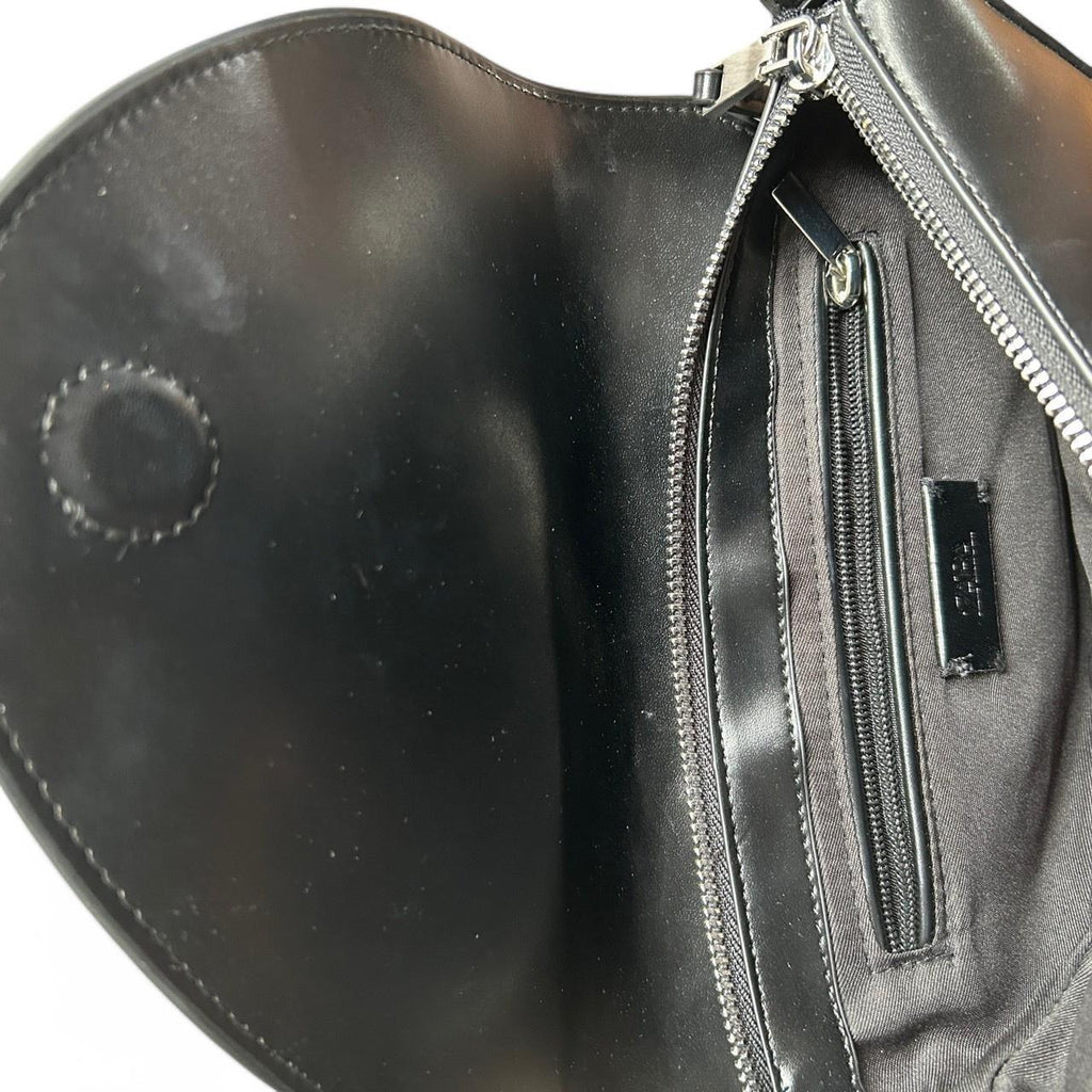 Zara shoulder Bags Woman Wide Single Half MoonLeather Chest Bags Woman Fashion. Sku 6865