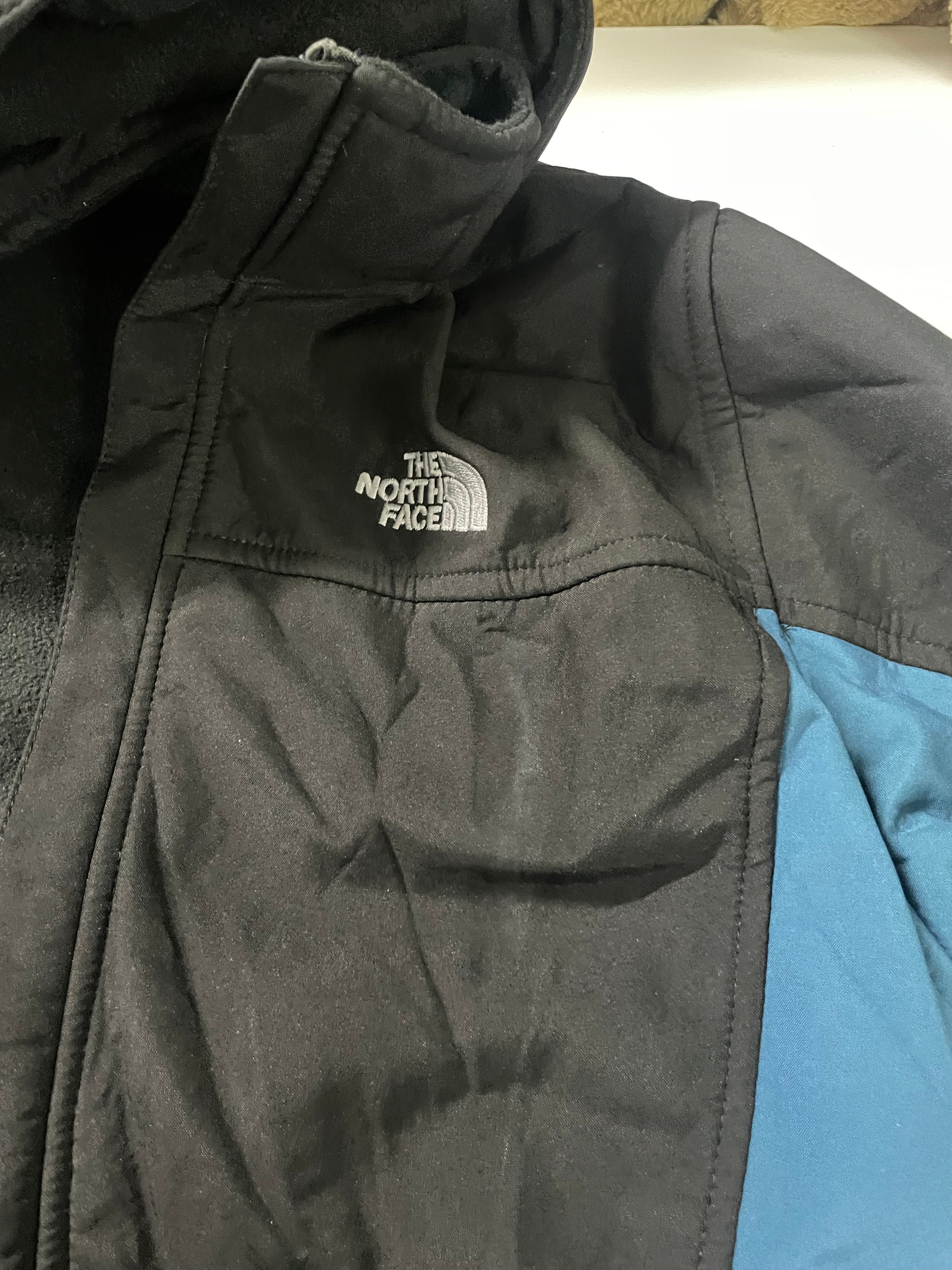 "New The North Face Women's Blue Insulated Hooded Windbreaker Jacket XXL (Recommended Size XL) - SKU 4153