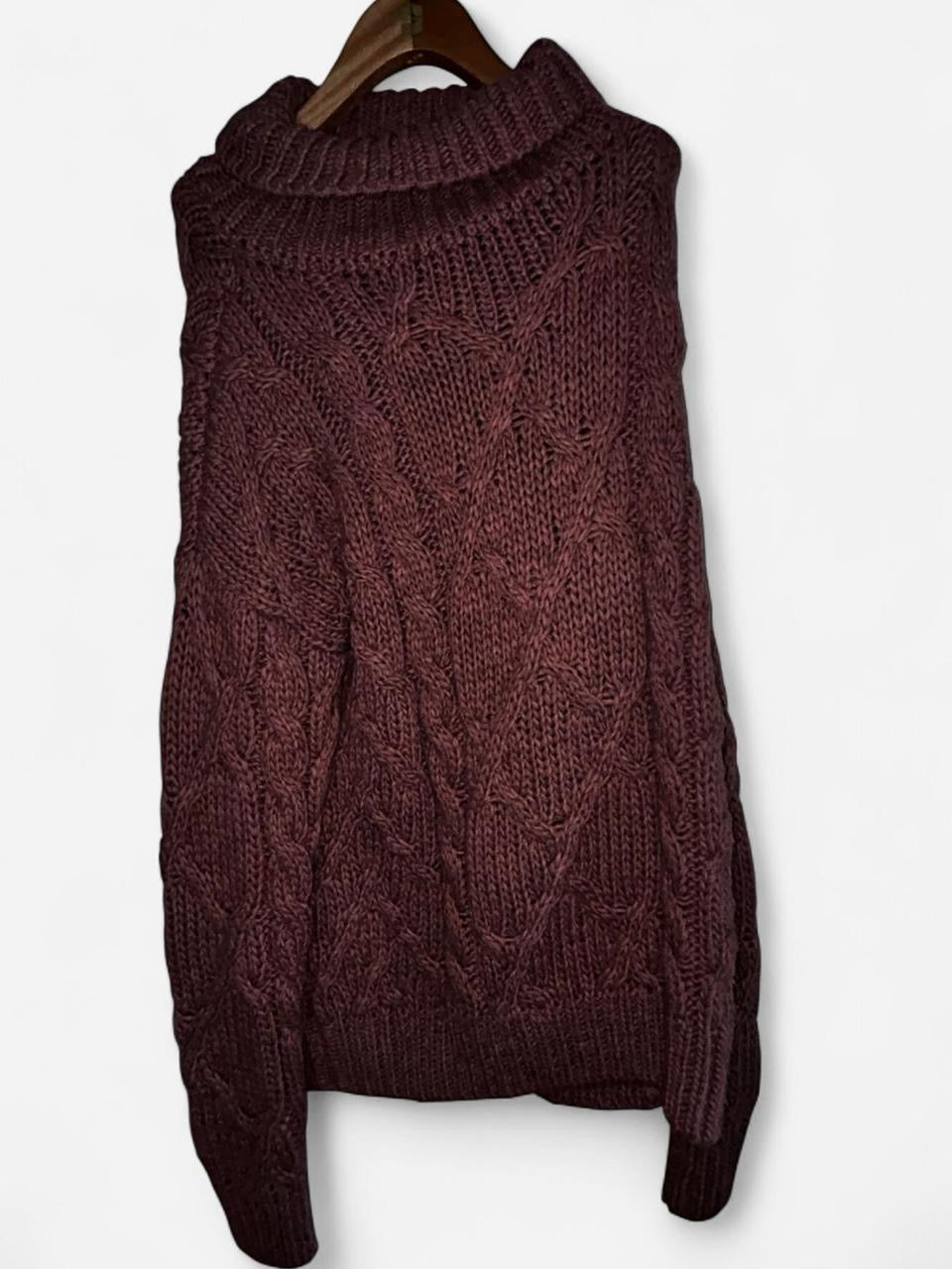 Burgundy Zara knit turtleneck sweater #winterknit