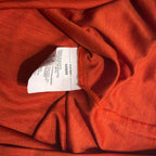 Under Armour Heat Gear Size M Men's Red/Orange Athletic T-Shirt - Used Sku 6842