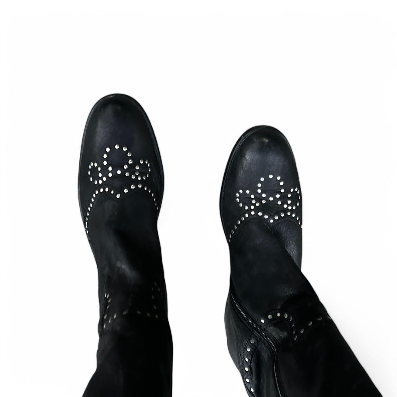 Women’s Black Leather Studded Over The Knee Moleskin Boots size Small 41/8 Sku 6773