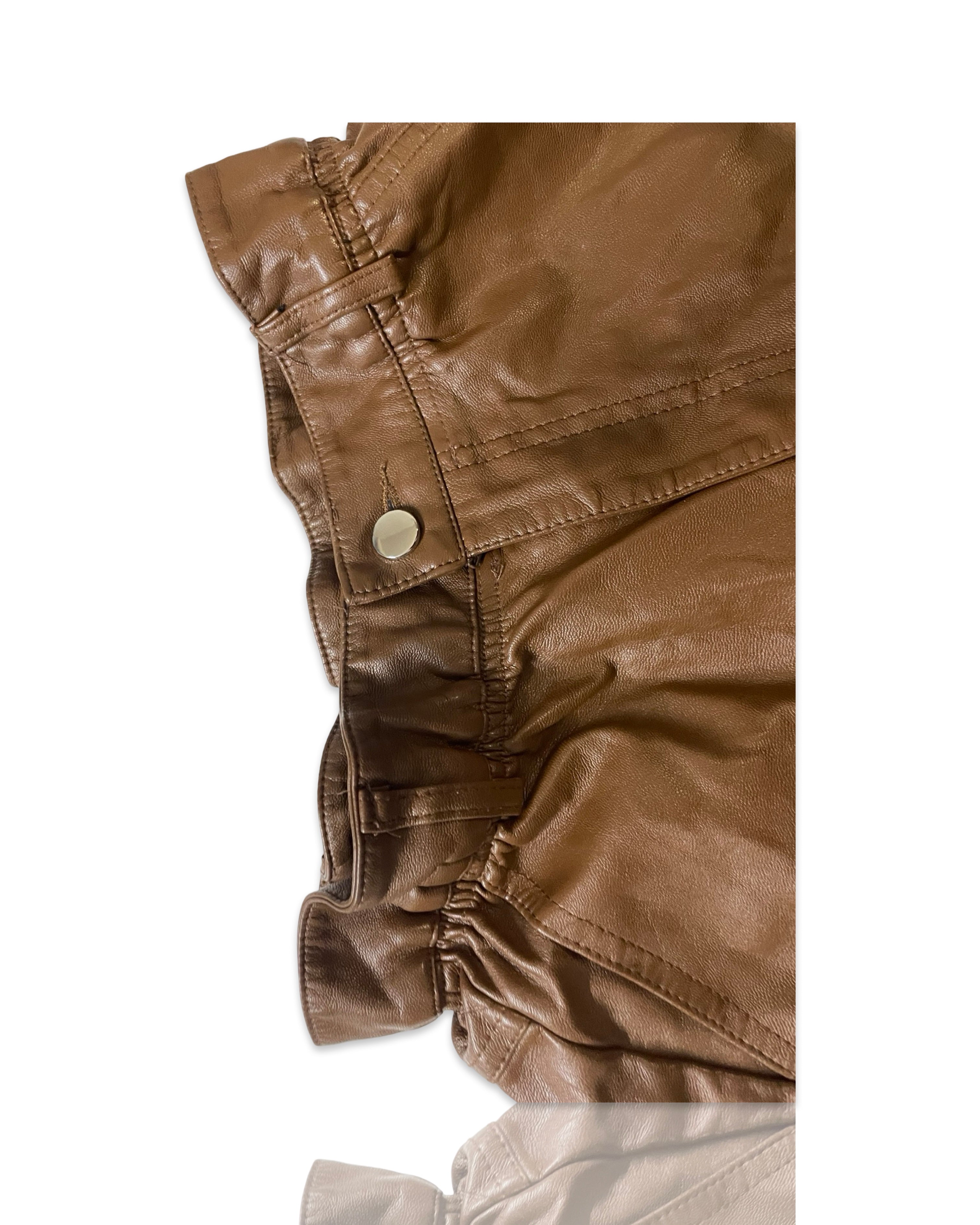 Vintage y2k Women Brown faux Leather Shorts Size XS W 24 L3  SKU |426