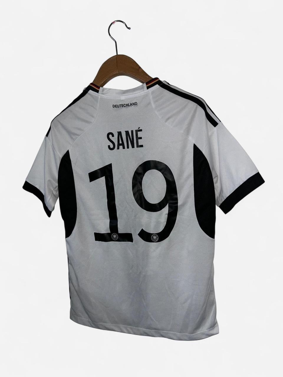 Adidas Germany 2008-09 home football shirt footballshirts in size medium 
L 28 W 26
SKU 7163