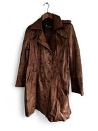 Xl Women’s Brown leather trench coat with a unique, distressed look leather #trenchcoat collar to hem 41 pit to pit 21 sku 7035