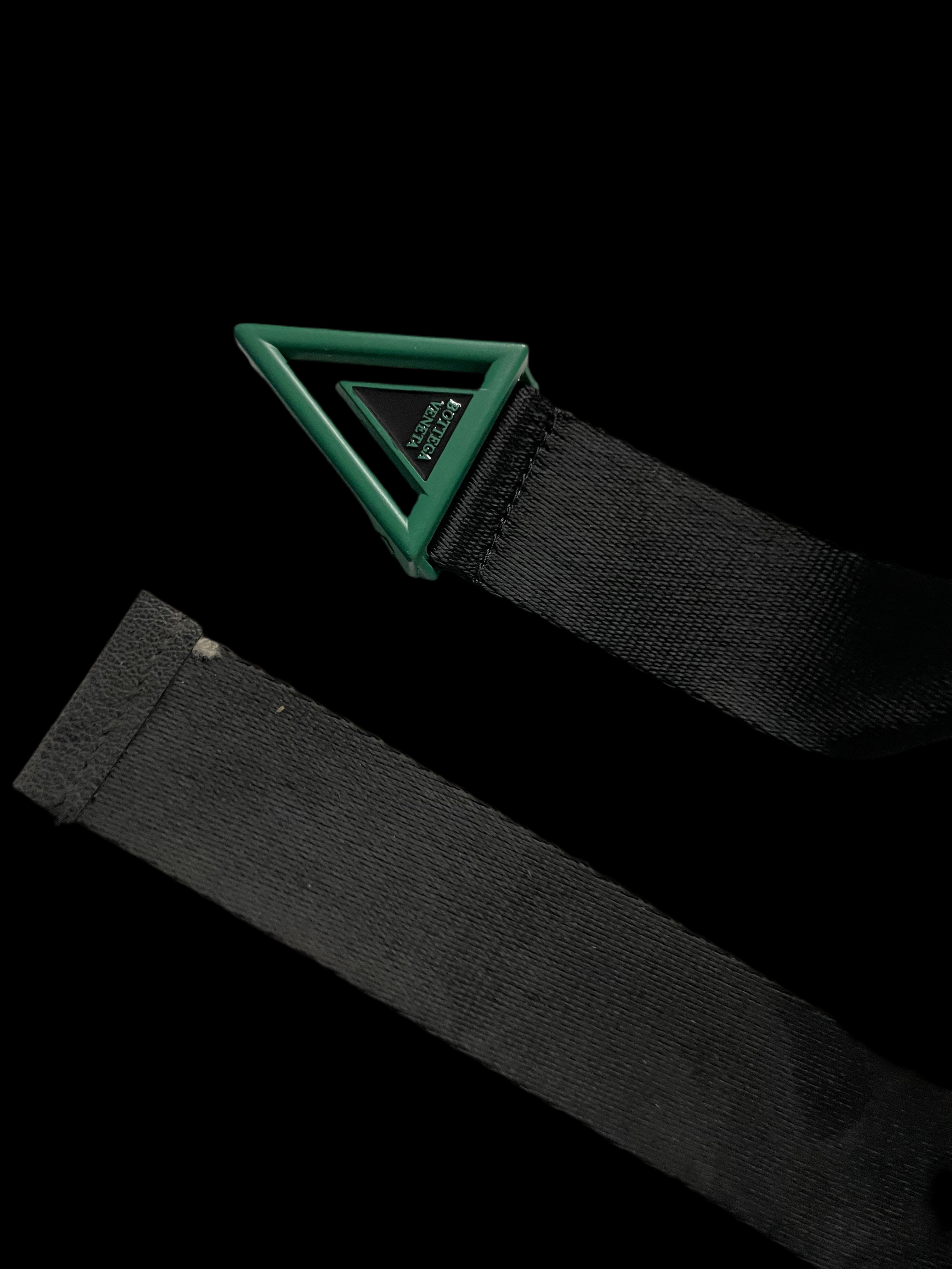 Vntage Bottega Veneta elastic Belt in Green/Black with triangle buckle| L44| SKU 4487