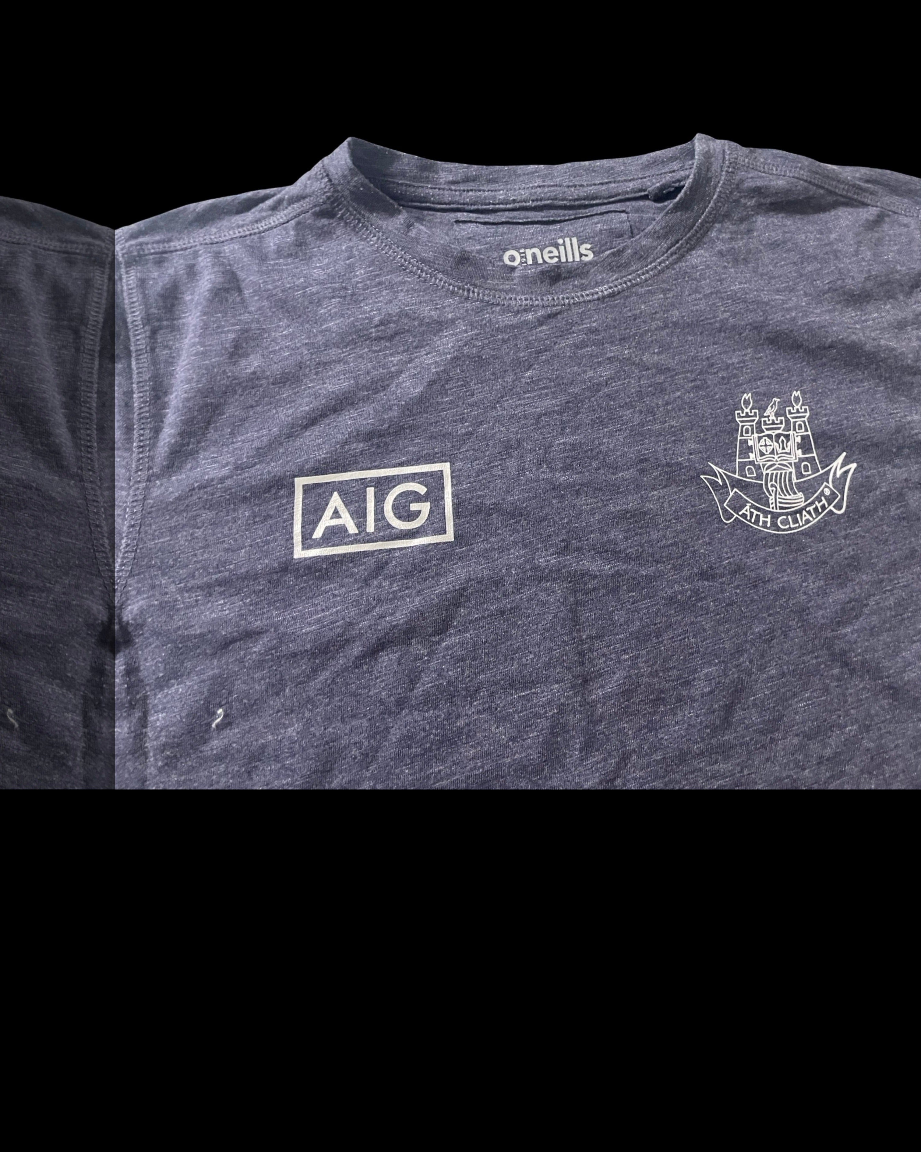 Vintage women Dublin GAA O’Neills T-Shirt size on S/M