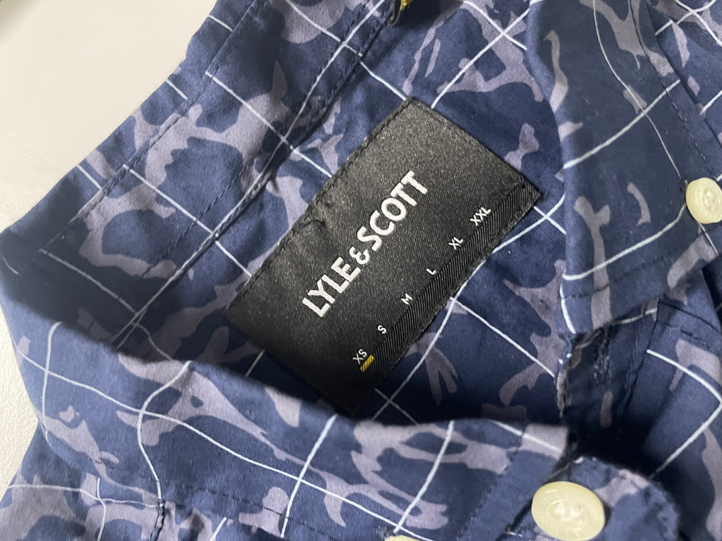 Lyle And Scott Vintage Mens Printed button up Through shirt Navy Pool Print 