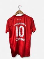 Bayern Munich 2022/23 home shirt - red and white sportswear #football #soccer
Size medium 
SKU 7150
 L28 w 20