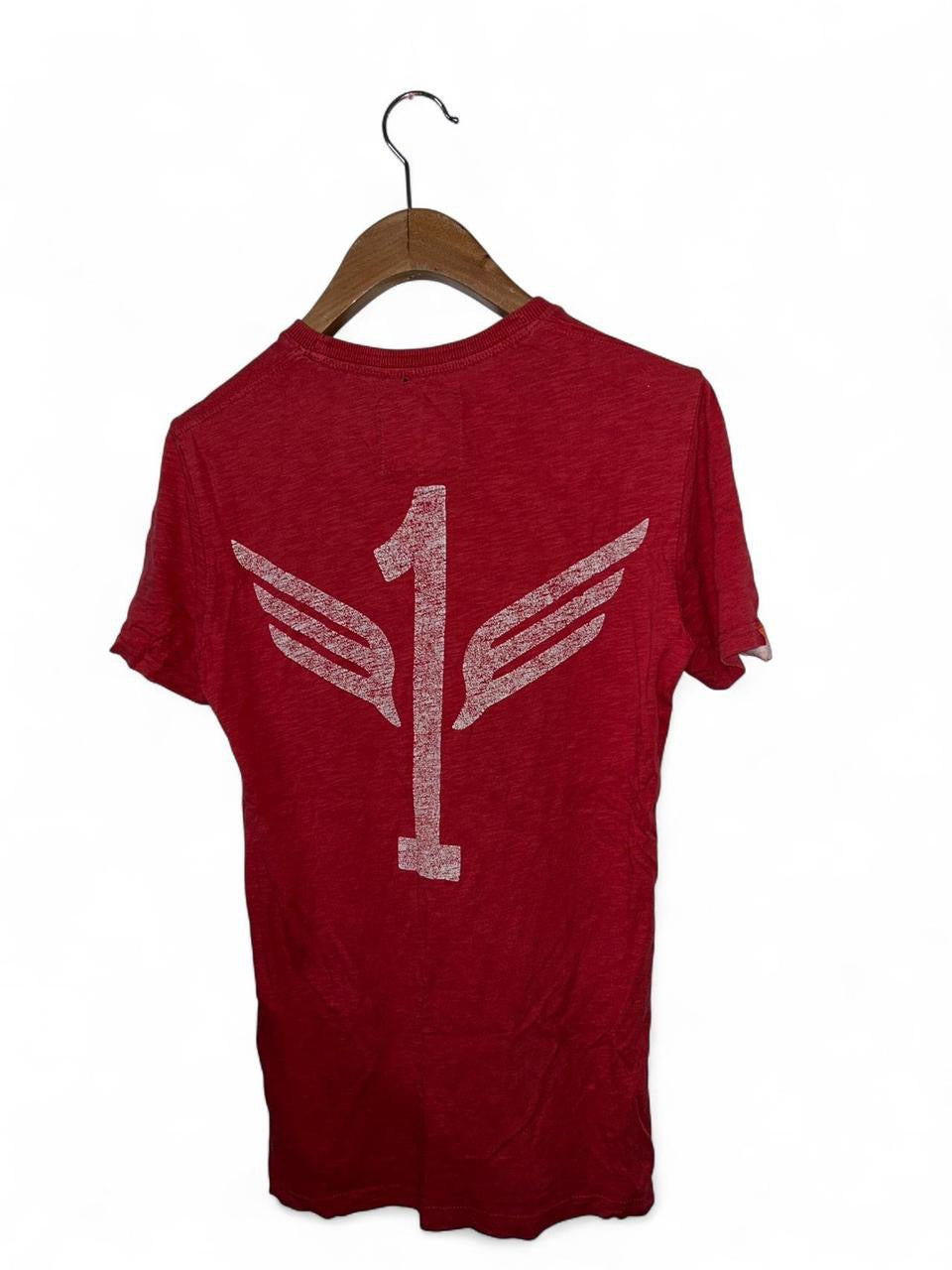 Men’s vintage red Superdry Vintage Logo T-shirt. 
Size small Medium 
L 29 W 18
SKU 7157