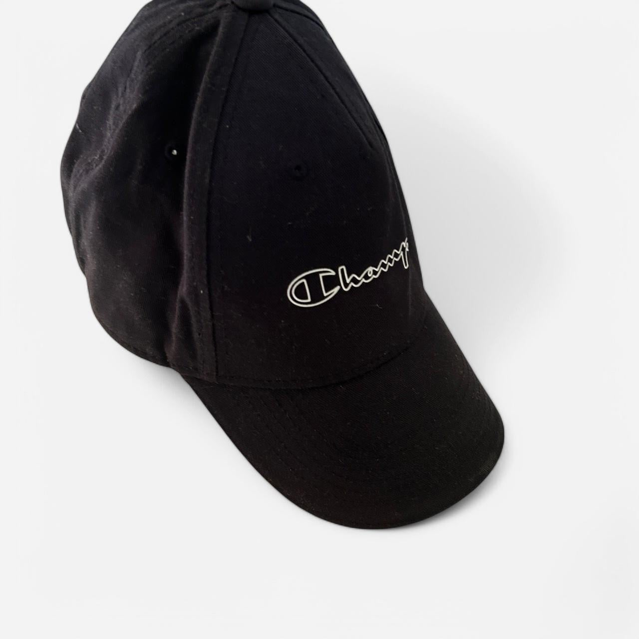 Black Champion cap with embroidered logo #streetwear sku 6823 

Champion SnapBack Hat Cap Script Spellout Logo Black 90s  SKU 6823