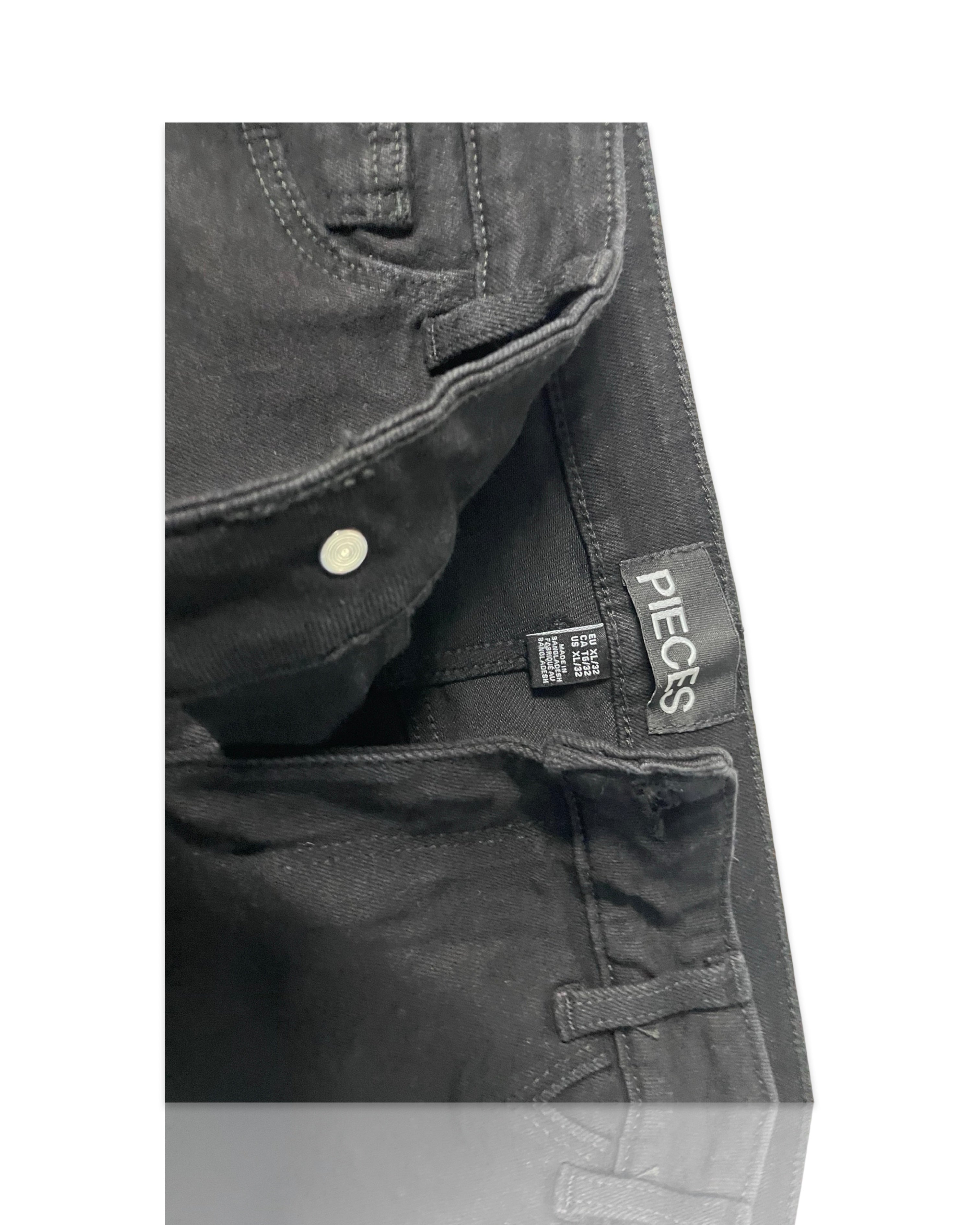 vintage black women's pieces jeggins in XL L31 W32|SKU 4238