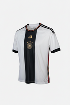 Adidas Germany 2008-09 home football shirt footballshirts in size medium 
L 28 W 26
SKU 7163