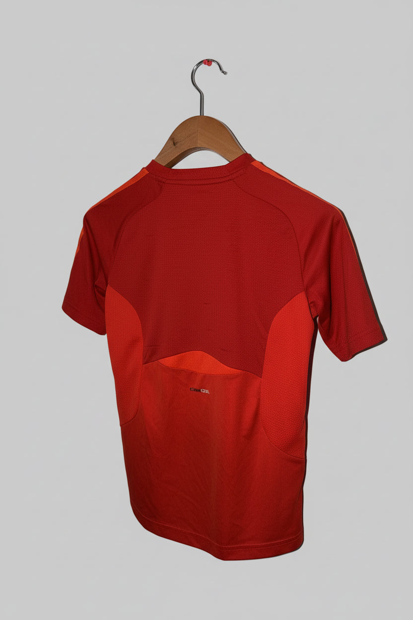 Adidas Men's Climacool short sleeve sport t-shirt in red with three-stripes style.  Kids 13-14 years old SKU 7352