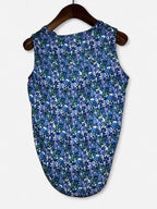 Adrianna Papell blue floral sleeveless blouse #floralblouse in size small collar to hem 25 pit to pit 19 sku 7031