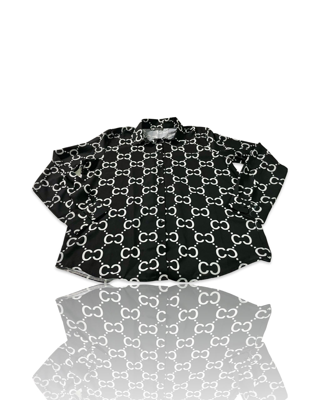 Cliche Vintage| Vintage black monogram unbranded Womens shirt