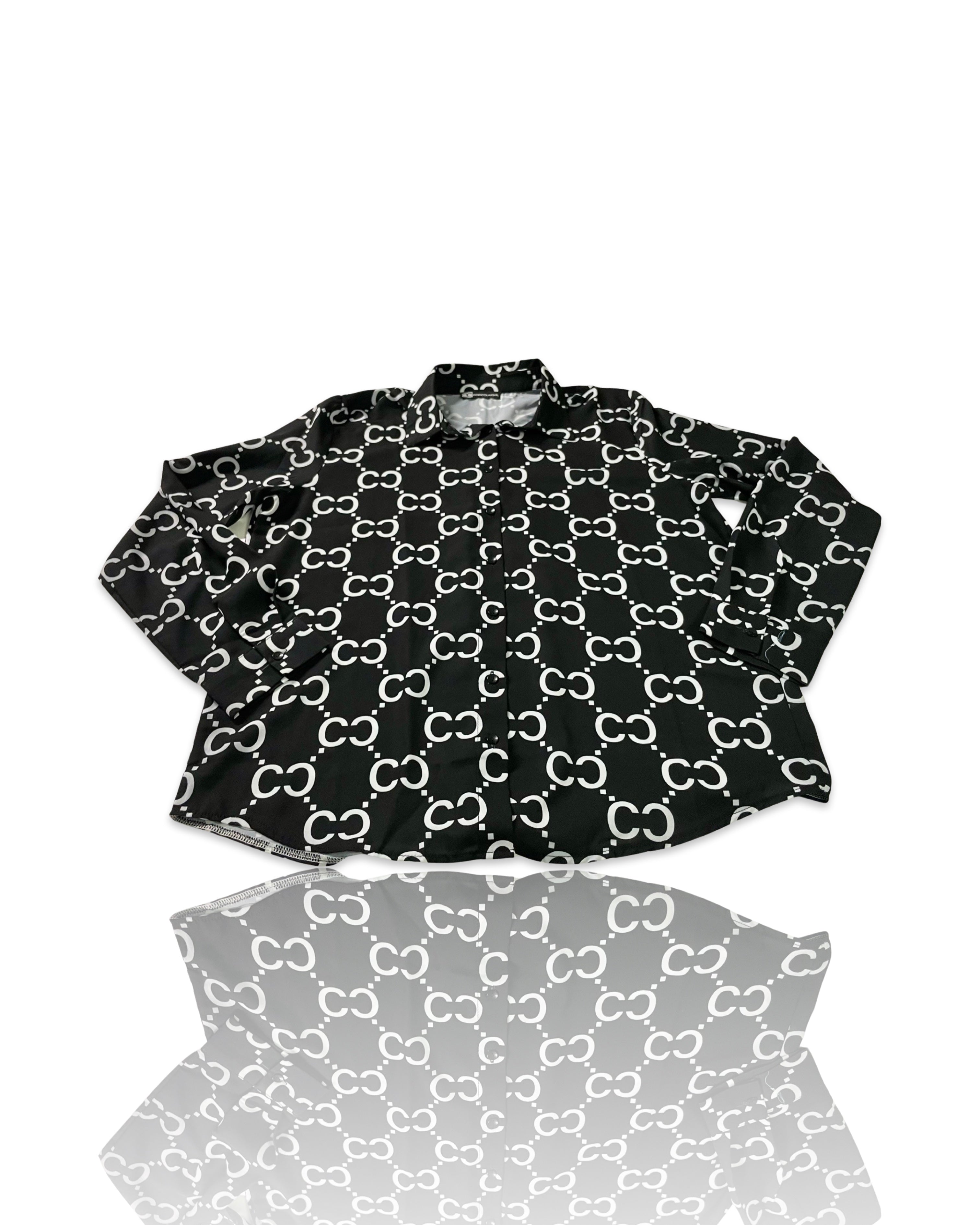 Cliche Vintage| Vintage black monogram unbranded Womens shirt