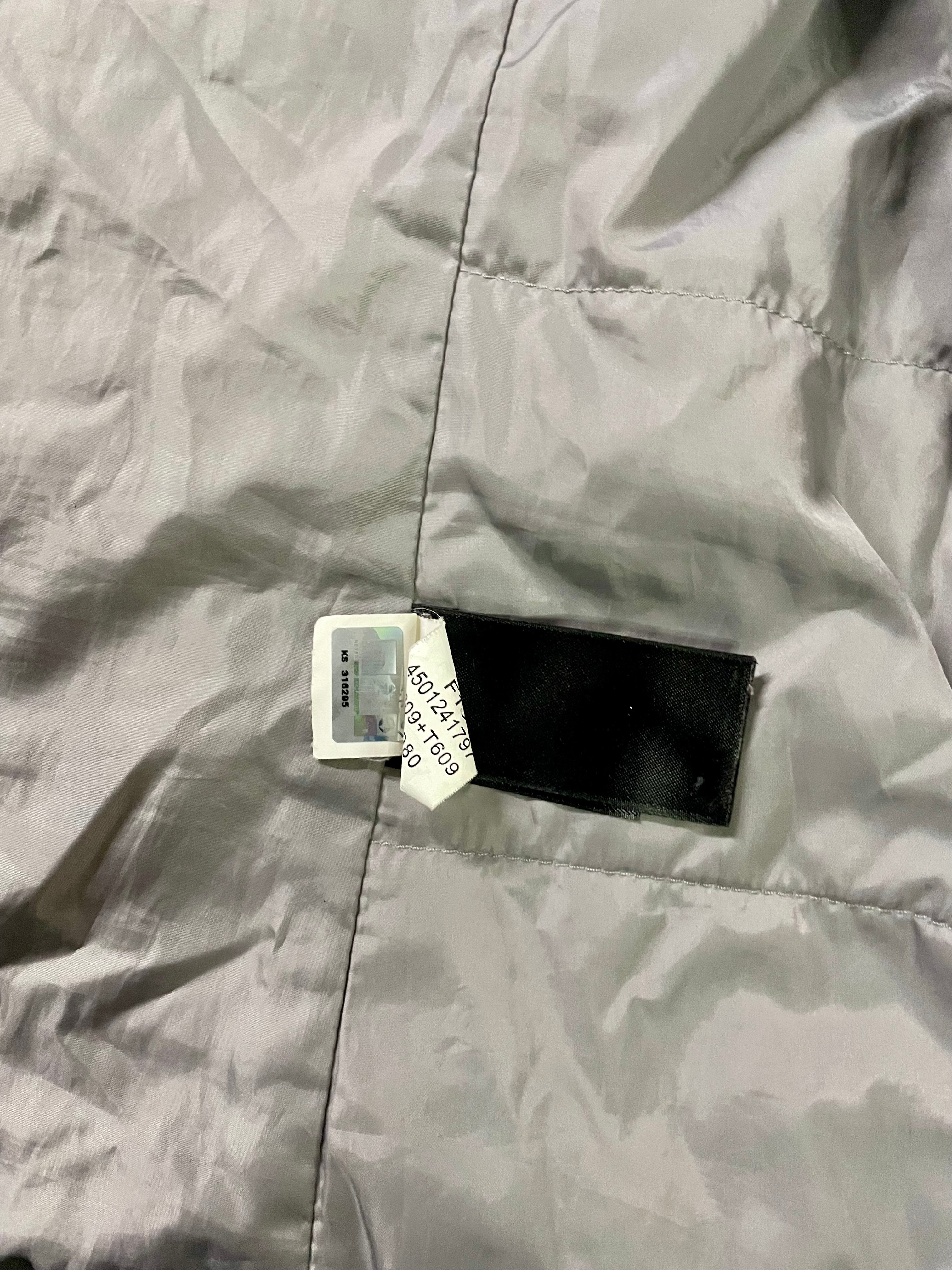  Vintage The North Face Gray Fleece Vest - Size Large - Embroidered - Woman’s -