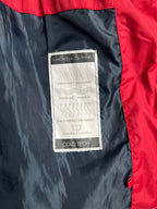 Women’s Red Kipling jacket with mesh hood and zipper pockets #outdoorjacket sku 6936
L32 W19 L/Xl