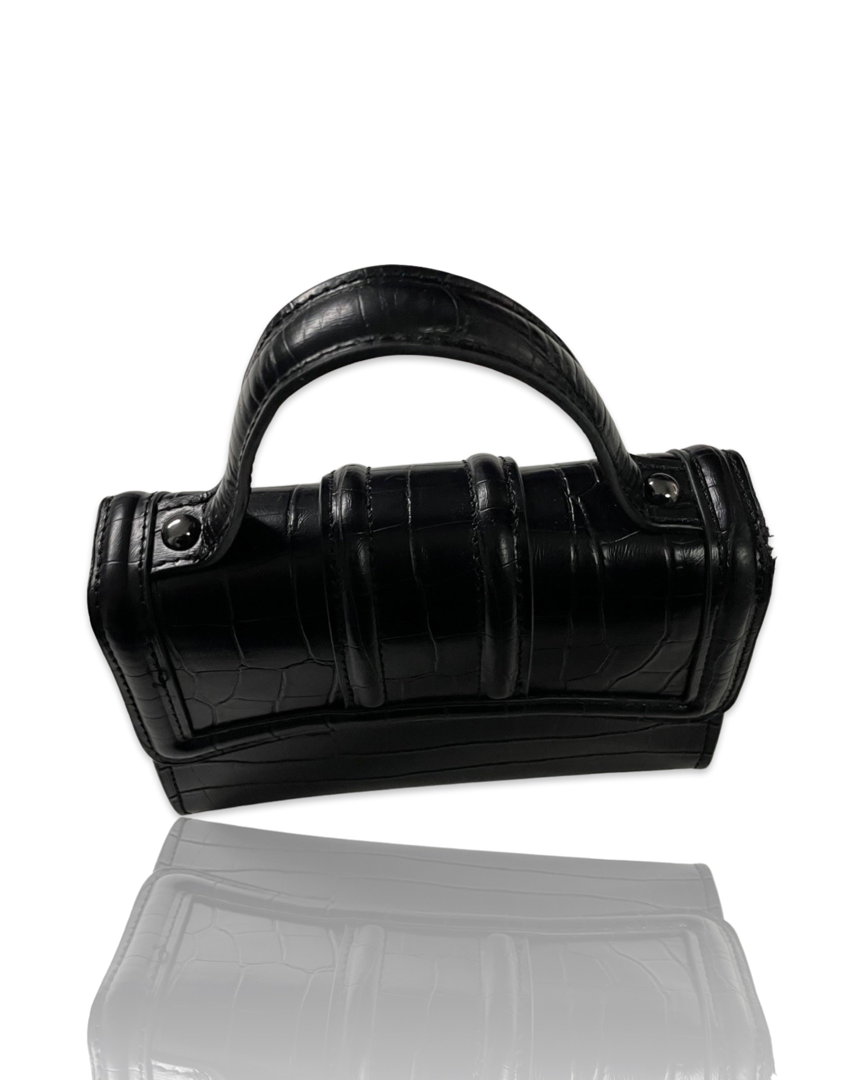 Vintage zara mini ‘city’ crossbody bag in black croc & dark metal shoulder chain