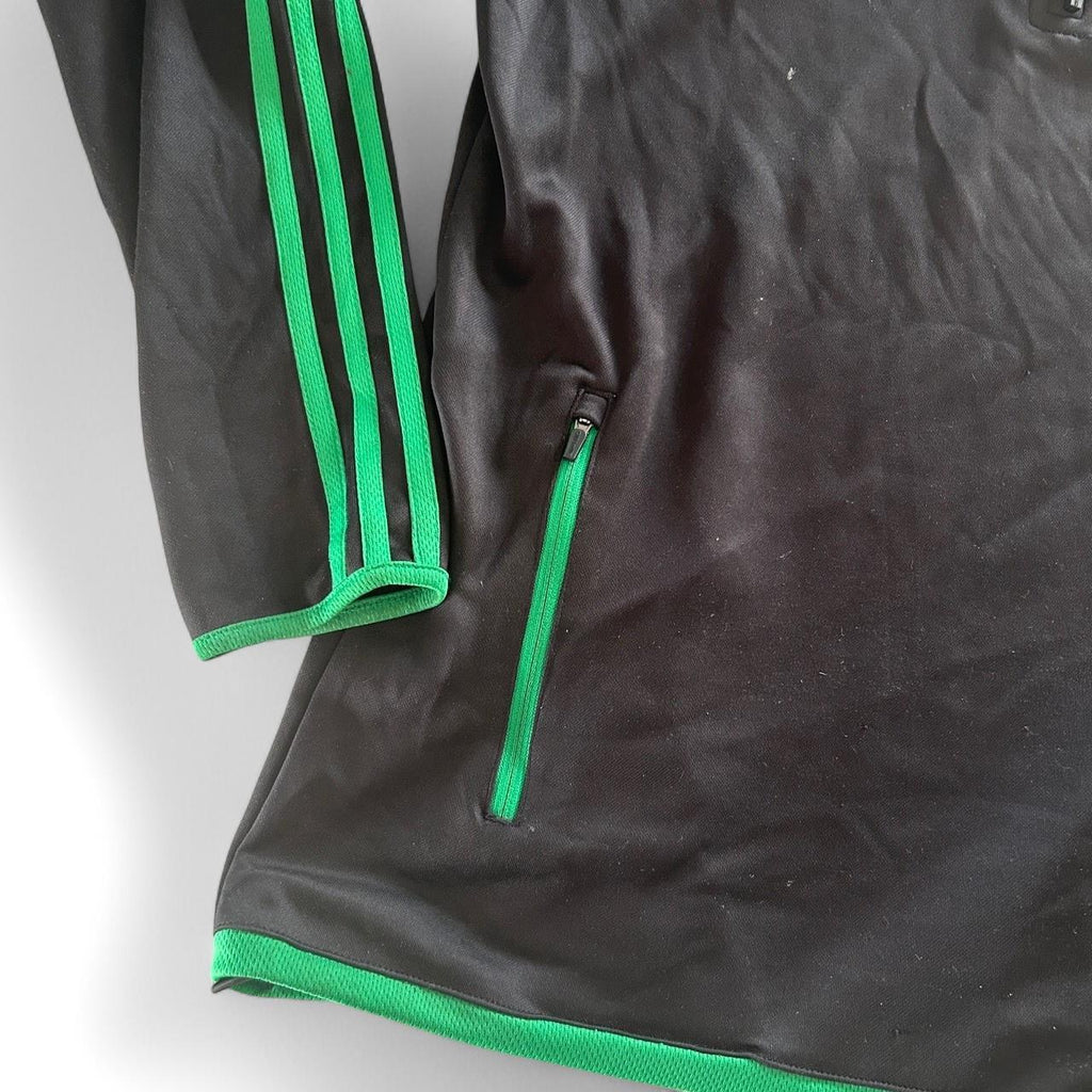 O’Neil small Green and black 1/4 zip pullover sweatshirt with a relaxed fit #streetwear