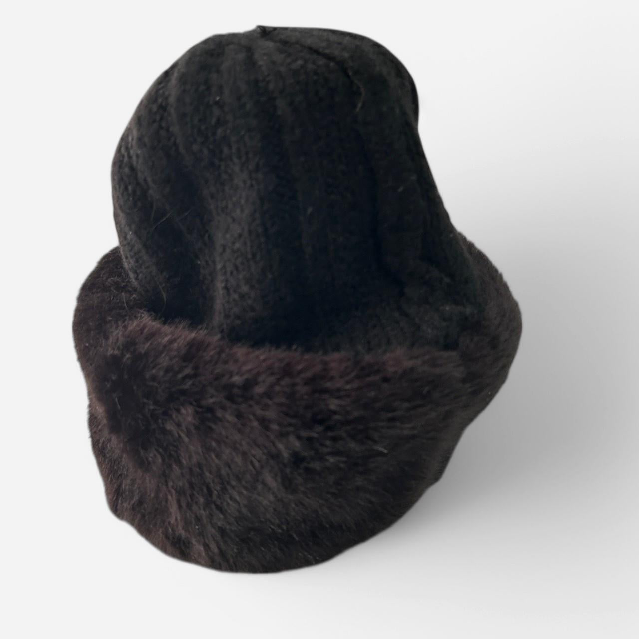 Black faux fur beanie hat #winteraccessories sku 6821