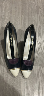 Tara pump, Bruno Magli's  women’s heel pump made in Italy EU size 39  uk size 5