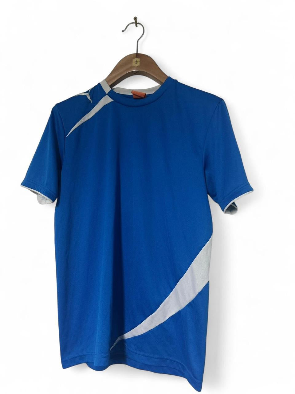 Vintage men Blue Puma sportswear shirt in size S
