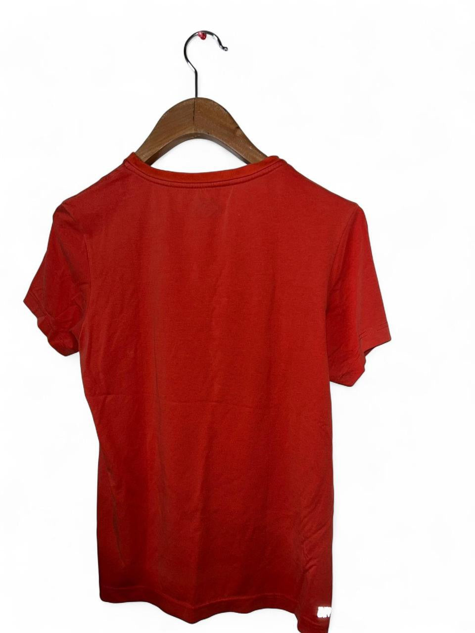 Lacoste red cotton t-shirt #Lacoste #Casual

red Lacoste Sport Alligator cotton crewneck logo t-shirt
 SKU 7158
Sir small 
L 25 W 19