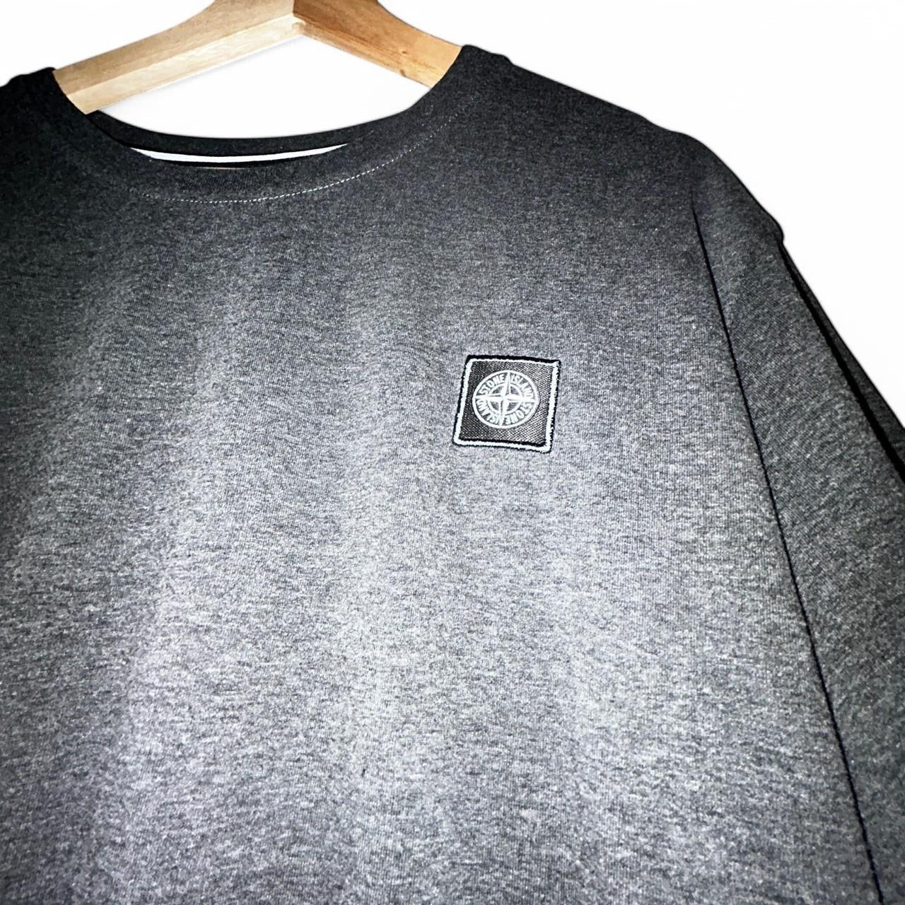 Vintage Men’s Stone Island Patch Logo Round Neck T-Shirt Grey Size XXL SkU 6833