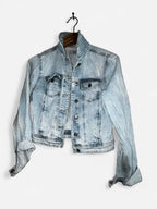 New look cropped Light blue denim jacket #denimjacket #lightblue in UK 10 collar to hem 22 pit to pit 18 sku 7034