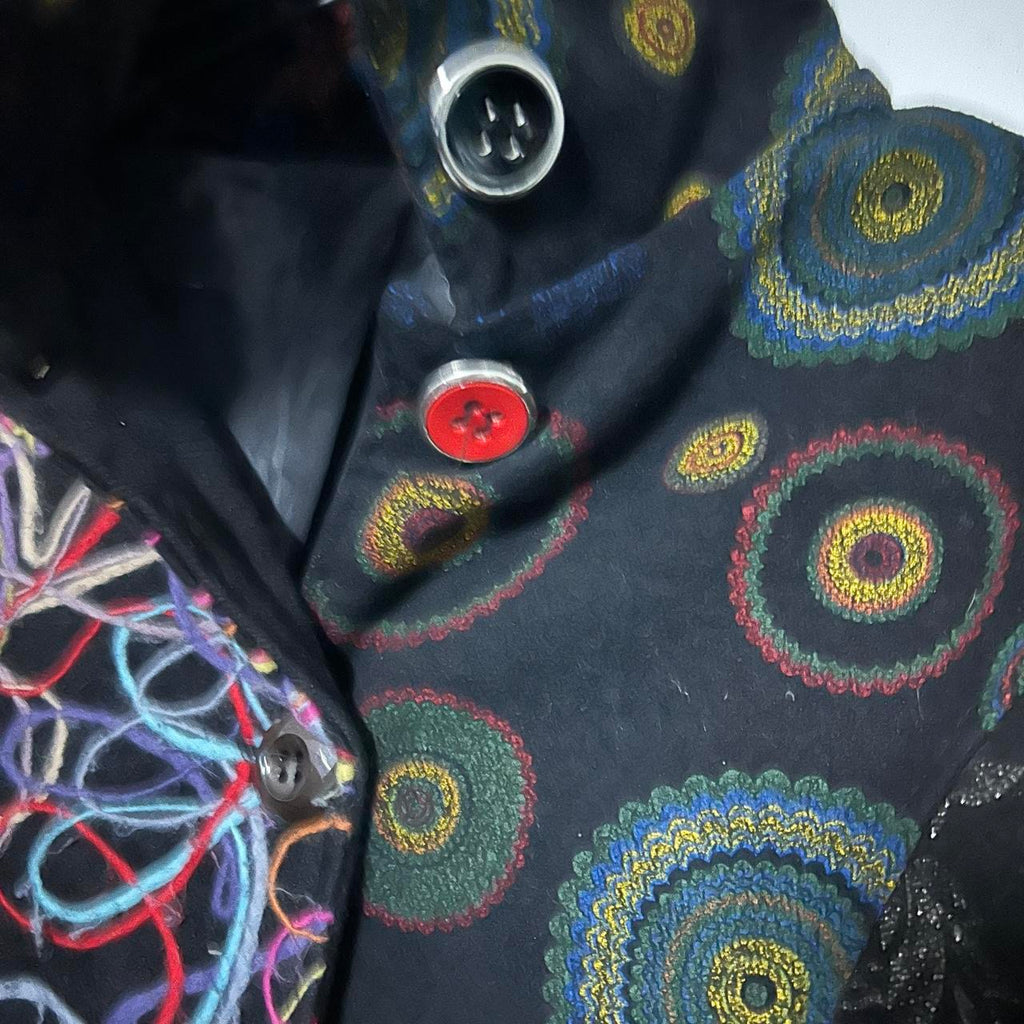 Made in Italy Black and multi-coloured Italian wool coat with a touch of boho flair #bohostyle #wintercoat one size 3XL L 38 W21 SKU 6892