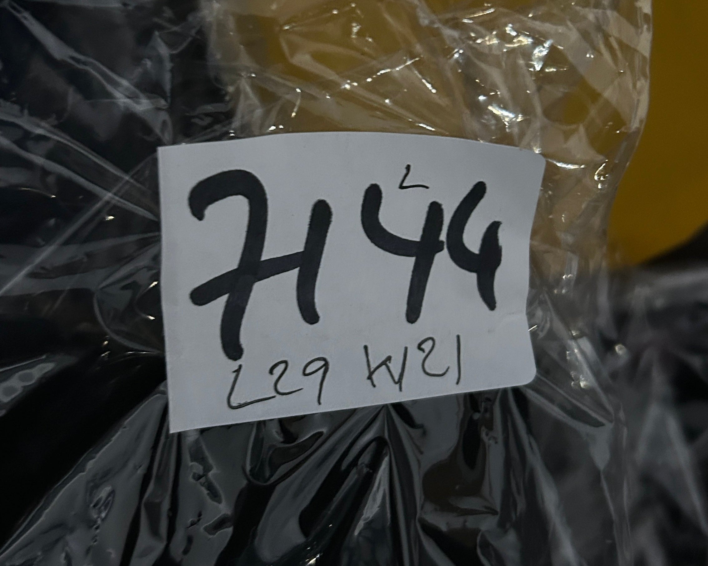 Guess Vintage black men’s T-shirt with an embroidered logo