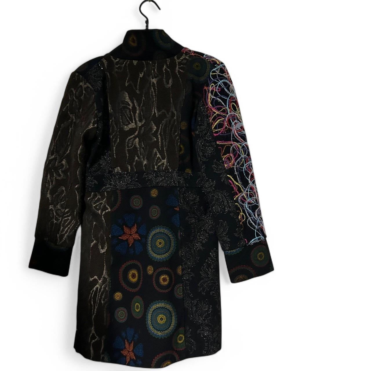 Made in Italy Black and multi-coloured Italian wool coat with a touch of boho flair #bohostyle #wintercoat one size 3XL L 38 W21 SKU 6892