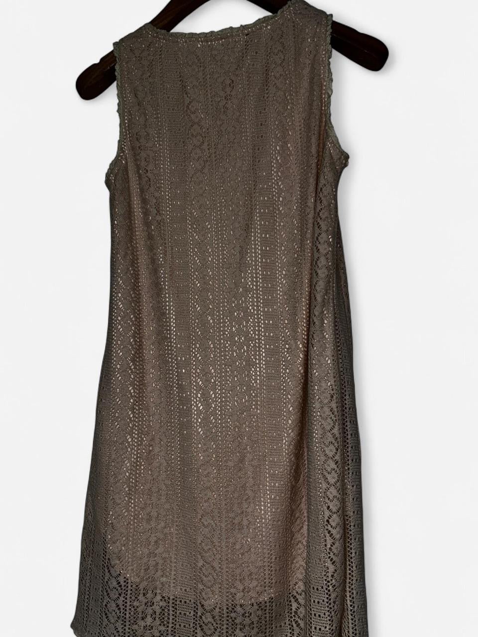 Cream and tan lace embellished dress with pearl details and pockets #boho #lacedress in small to medium. L 33 W 18 SKU 7008