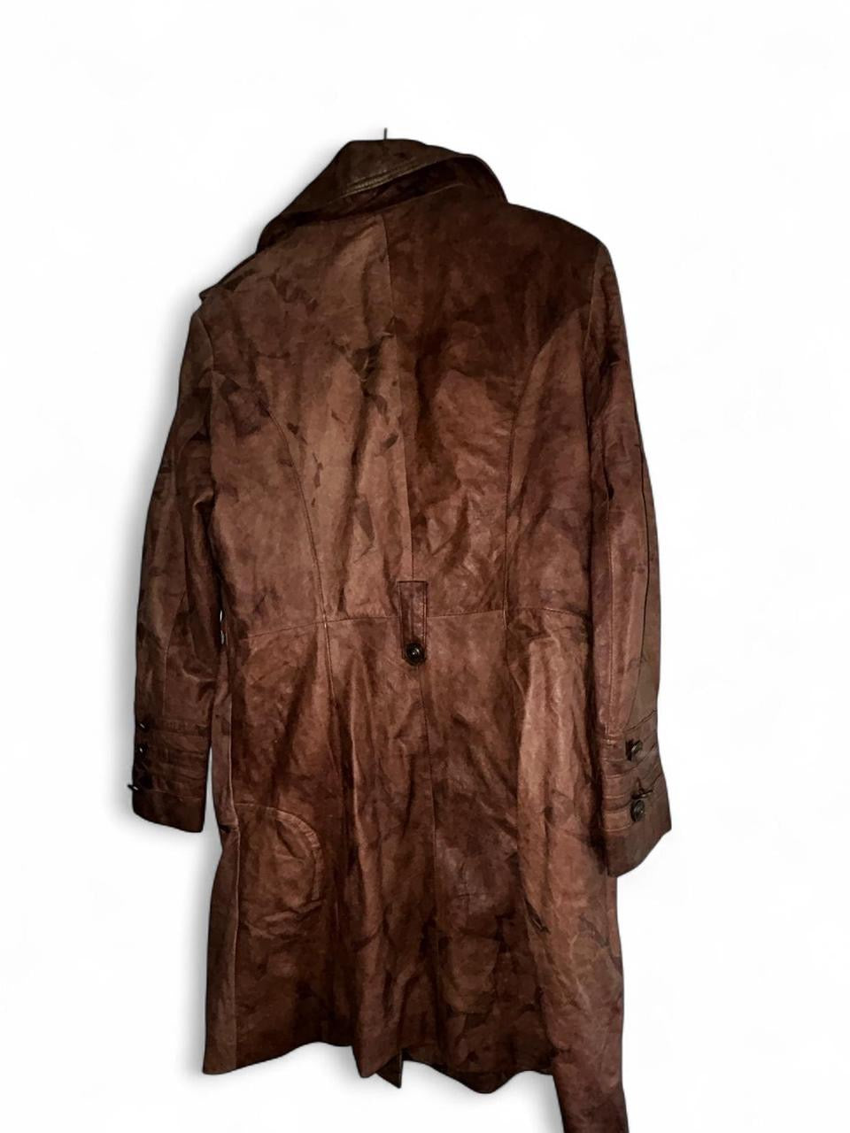 Xl Women’s Brown leather trench coat with a unique, distressed look leather #trenchcoat collar to hem 41 pit to pit 21 sku 7035
