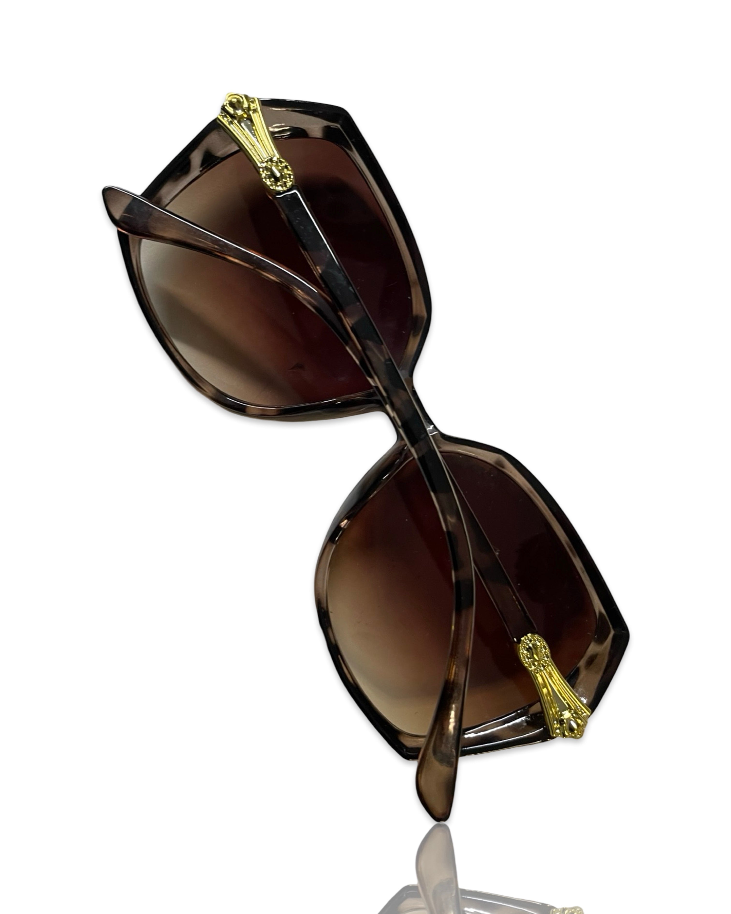 VINTAGE METAL DETAIL OVERSIZED SQUARE SUNGLASSES|SKU 4202