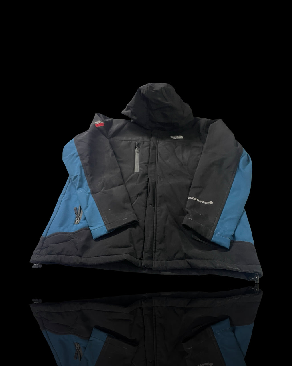 The North Face  Women's Blue insulated HOODED WINDBREAKER Jacket SKU 4153